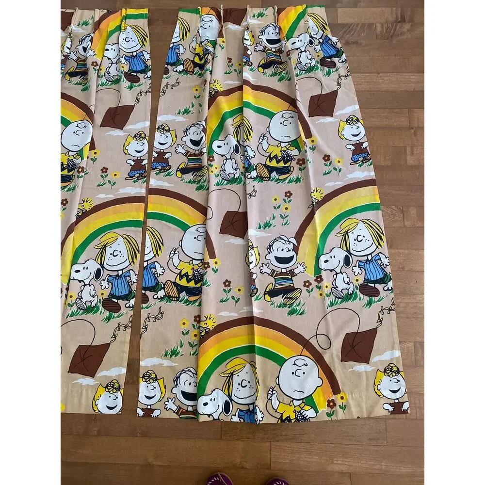 Vintage 70s Peanuts Charlie Brown Snoopy Pinch Pleat Drapes Set of 2 – 61” Long
